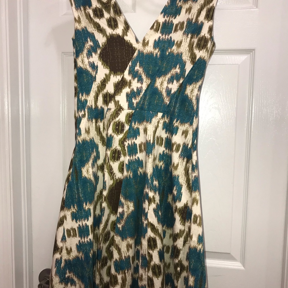 Dress - Picture 3 of 3